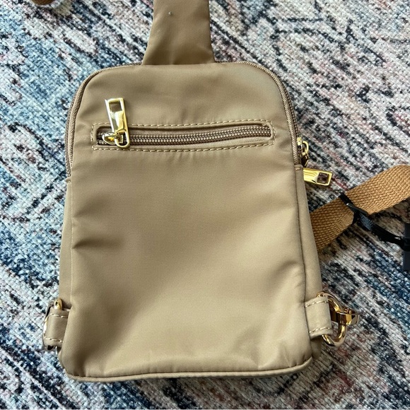 NWT SUGU Milan New York Los Angeles Sling Tan Crossbody Bag Unisex Chest Bag - Picture 4 of 8